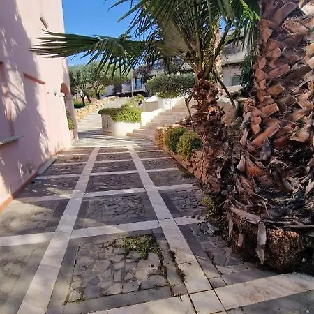 Centro, Bellissimo Con Parcheggio Privato Appartement