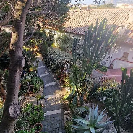 Centro, Bellissimo Con Parcheggio Privato Porto Rotondo